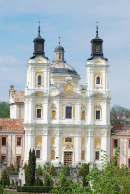  Şekil Değiştirme Katedrali