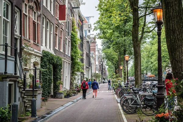 Calle en Amsterdam — Foto de Stock