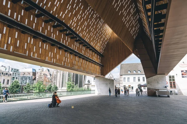 Stadsbilden av Ghent. Visa under Stadshall — Stockfoto