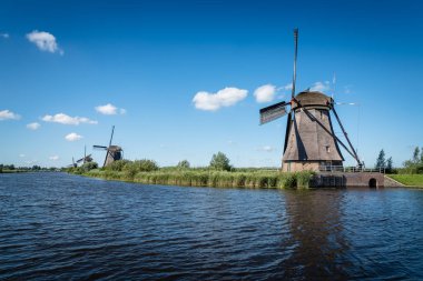 Netherla doğal güzel Hollanda Yeldeğirmeni manzaraya