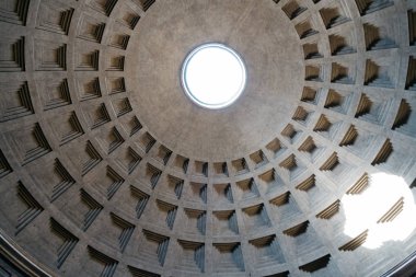 Roma Agripa Pantheon kubbe iç görünüm.