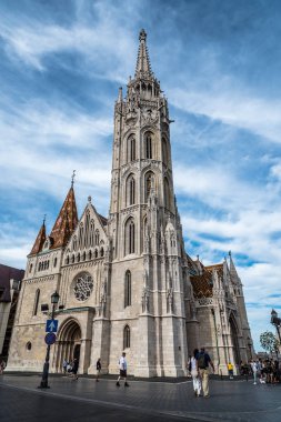 Matthias kilise Budapeşte bir güneşli gün yaz