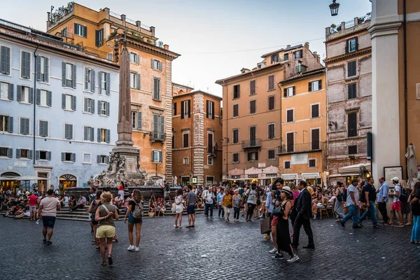 Via Nazionale, Roma'nın tarihi şehir merkezinde