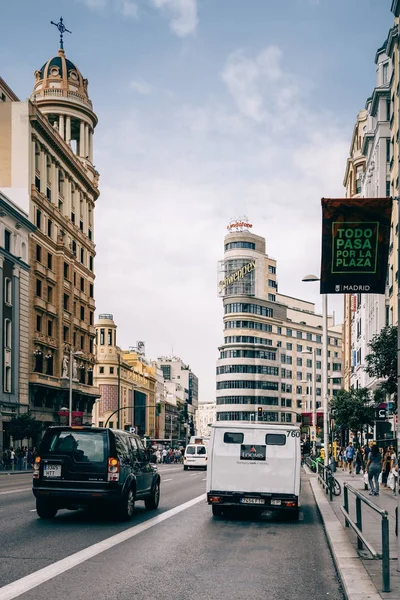 Gran via Madrid sokak