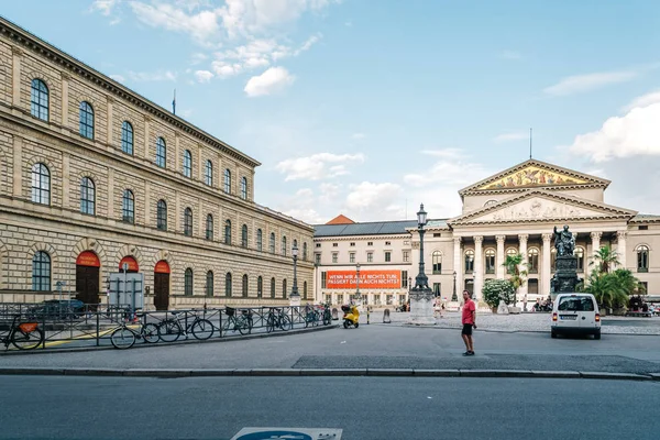 Edifício do Teatro Nacional de Munique — Fotografia de Stock