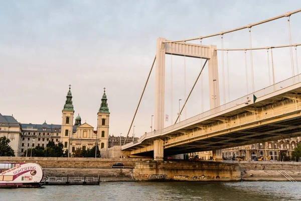 Γέφυρα Elisabeth στη Βουδαπέστη — Φωτογραφία Αρχείου