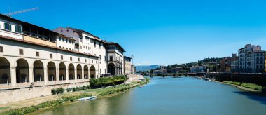 Floransa nehir doğal görünümü