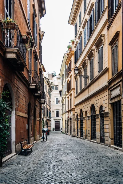 Pittoreske straat in Rome — Stockfoto