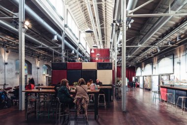 Matadero sanat merkezi Madrid