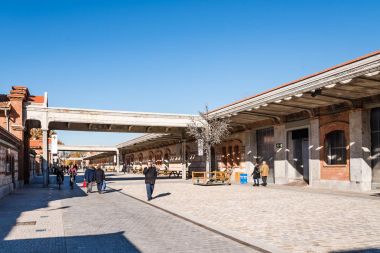 Matadero sanat merkezi Madrid