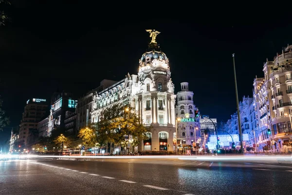 Gran Via Street in Madrid at night on Christmas time with lighti — Stock Photo, Image