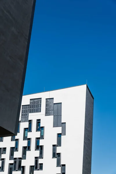 Moderní architektura v vídeňské univerzity — Stock fotografie