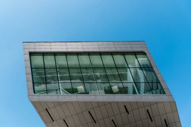 Viyana Üniversitesi Bina Modern mimari