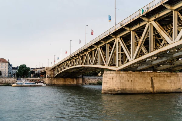 Γέφυρα Petofi του ποταμού Δούναβη στη Βουδαπέστη — Φωτογραφία Αρχείου