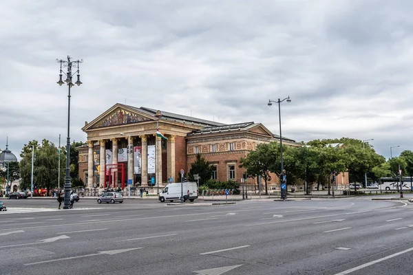 Hall of Art i Budapest — Stockfoto