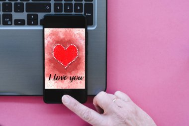 Sevgililer Günü Satılık arka plan smartphone ekranında