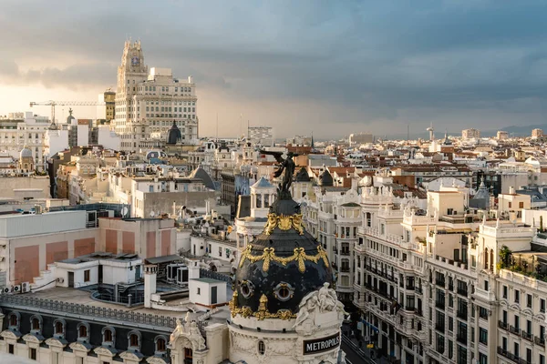 Skyline of Madrid from Circulo de Bellas Artes rooftop — Stock Photo, Image