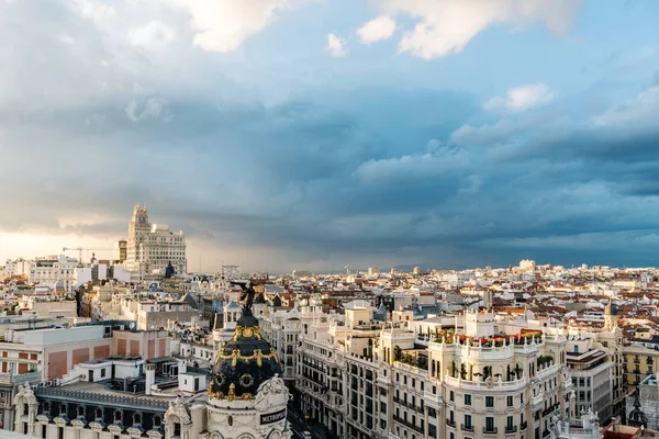 Skyline de Madrid do telhado do Circulo de Bellas Artes — Fotografia de Stock