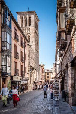 Toledo eski Yahudi Mahallesi ticari sokak
