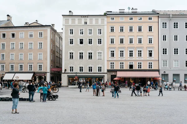 Residenzplatz en Salzburgo —  Fotos de Stock