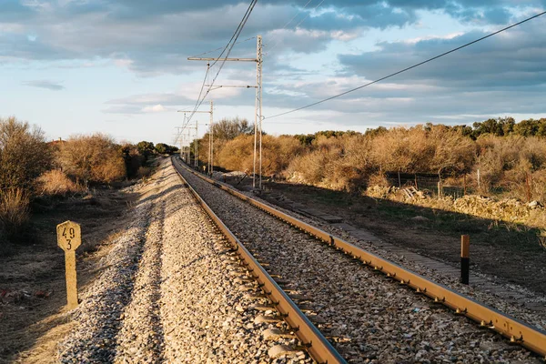 Railroad tracks in countryside — Stock Photo, Image