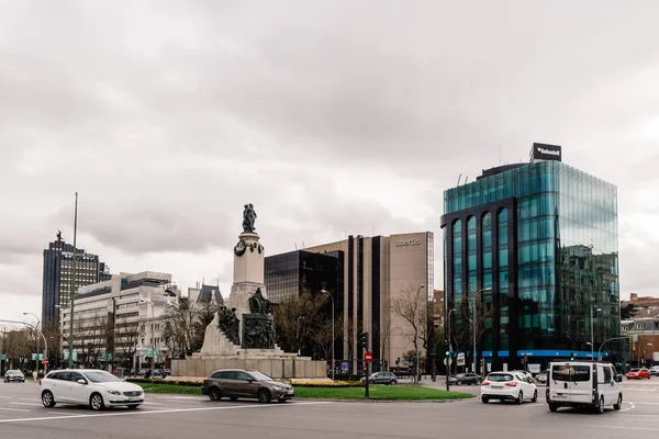 Plaza Emilio Castelar en la Avenida Castellana de Madrid —  Fotos de Stock