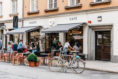 Stockholm'de Sofo bir hipster mahallede Sokak sahnesi