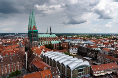 Lubeck, Almanya 'nın tarihi merkezinin havadan görünüşü