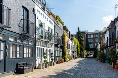 Londra 'daki St. Lukes Mews sokağının manzarası