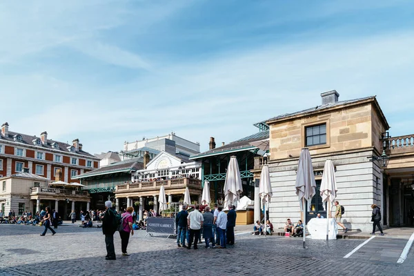 Vista del Covent Garden Market en Londres —  Fotos de Stock