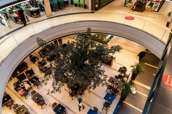 Торговый центр ABC Serrano в Мадриде, Испания — стоковое фото