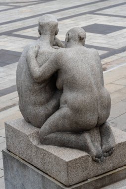 Gustav Vigeland 'ın Oslo' daki ünlü halk parkında yaptığı heykel.