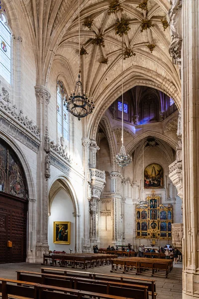 Vista interior de la iglesia del Monasterio de San Juan de los Reyes, Toledo, España — Foto de Stock