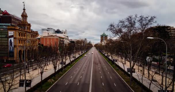 Мадрид Испания Марта 2020 Высокий Угол Обзора Проспекта Пасео Кастеллана — стоковое видео