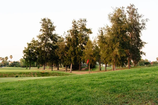 Vista do campo de golfe com putting green em Valência, Espanha — Fotografia de Stock