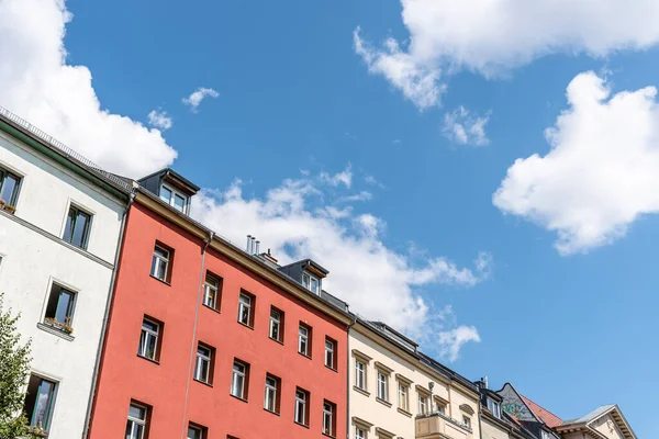 Edificios tradicionales en el barrio de Scheunenviertel en Berlín Mitte — Foto de Stock