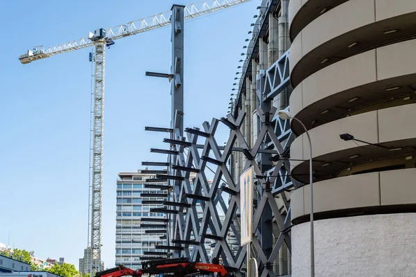 Renovation work at Santiago Bernabeu Stadium. It is the headquarters of the Real Madrid football club. — Stock Photo, Image