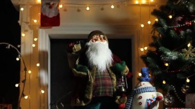 Aydınlatma bir arka plan üzerinde Noel Baba