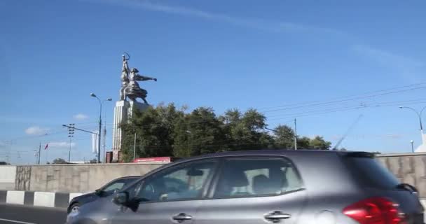 Moskou Rusland Mei 2019 Werkster Collectief Boerderijmeisje Een Monument Moskou — Stockvideo