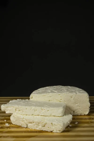 Итальянский Мягкий Сыр Коровьего Молока Черном Фоне — стоковое фото