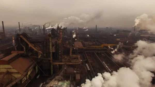 Pflanzenrauch Aus Rohren Luftaufnahmen Umweltverschmutzung Metallurgie — Stockfoto