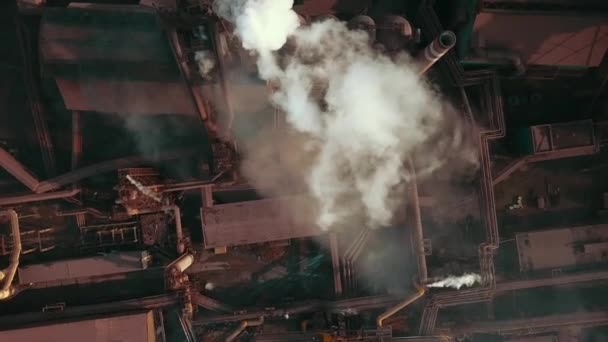 冶金工場パイプ煙悪い生態冶金 — ストック動画