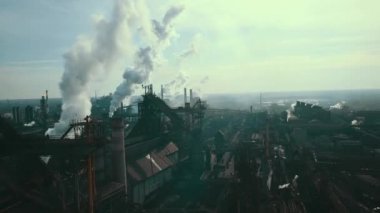 Metalürjik bitki piposu kötü ekoloji metalürjisi tüttürür.