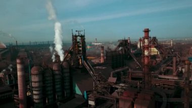 Metalürjik bitki piposu kötü ekoloji metalürjisi tüttürür.