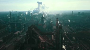 Metalürjik bitki piposu kötü ekoloji metalürjisi tüttürür.