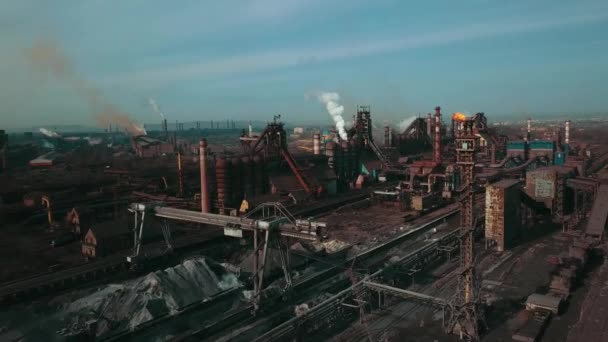 Rura Metalurgiczna Instalacji Dymu Złego Hutnictwa Ekologicznego — Wideo stockowe