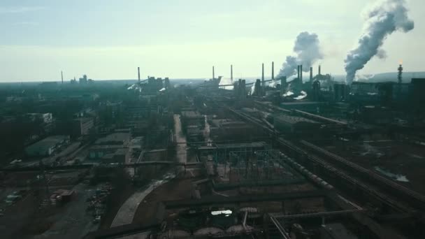 Planta Metalúrgica Fumaça Tubulação Ecologia Metalurgia — Vídeo de Stock