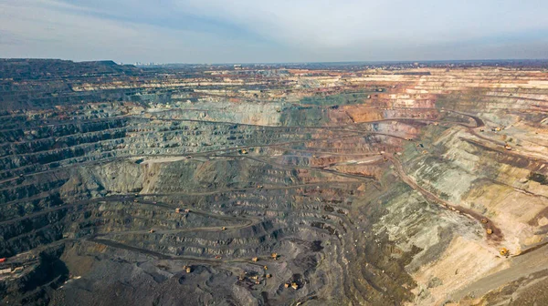 Una Cantera Minas Cielo Abierto Utilizando Una Minería Cielo Abierto — Foto de Stock