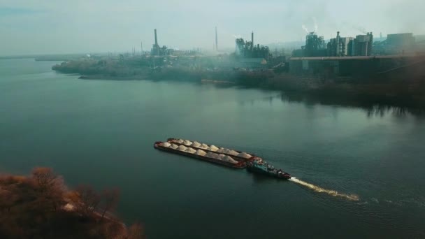 Gemi Mavnası Kum Taşıyıcı Nehir Endüstrisi Yüzüyor — Stok video