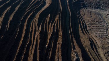 Metalurji madenciliği ve işleme fabrikası hava görüntüsü